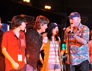 jim, drew and arte on stage with bb 9.09